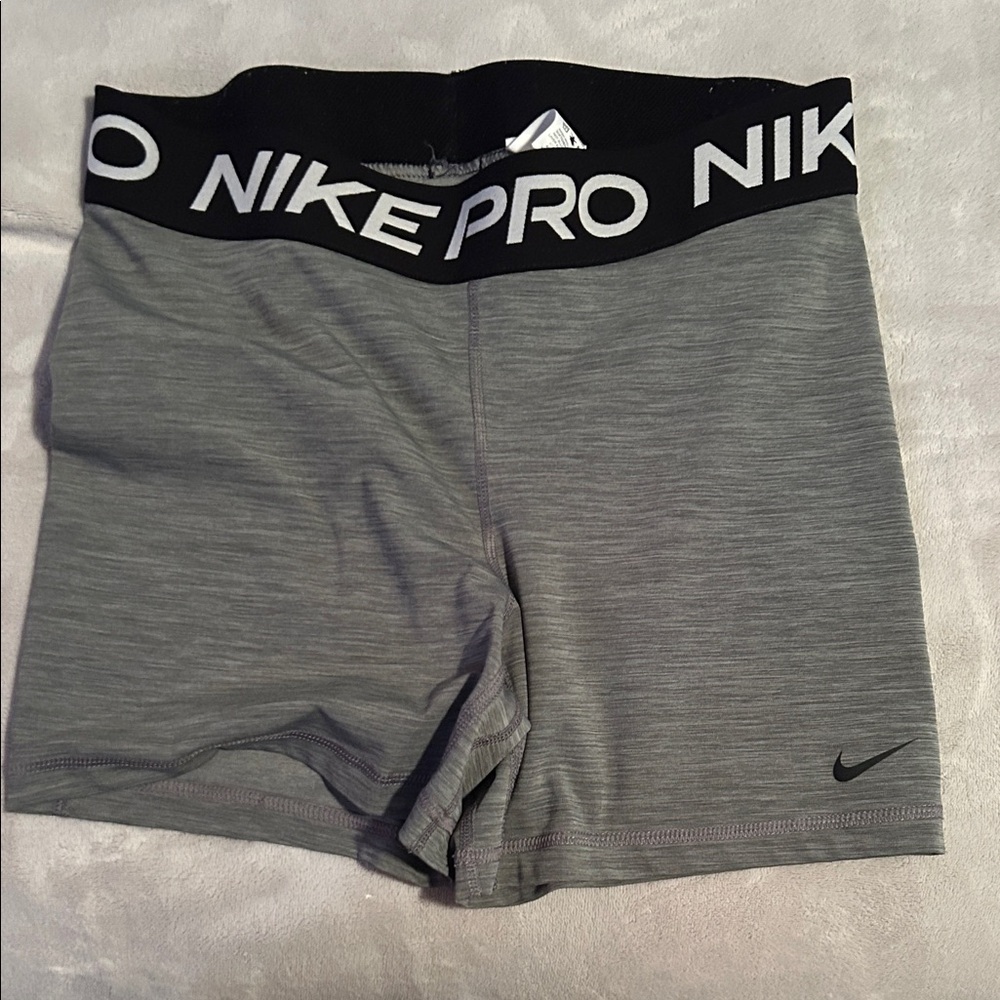 Nike Pro Heather Gray Training Shorts